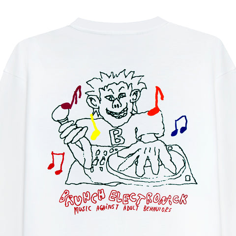 Camiseta "Music against adult behaviors" 3