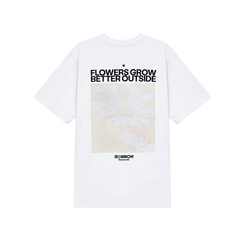 Camiseta premium "Stay Outdoors" Brunch Electronik