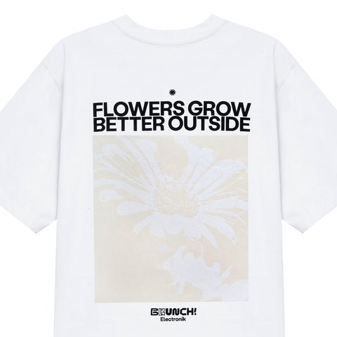 Camiseta premium "Stay Outdoors" Brunch Electronik
